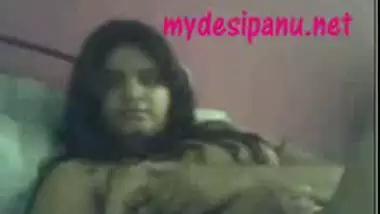 Extremely hot gujrati girl nadia on cam2