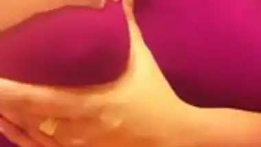 Indian mom Milking boobs