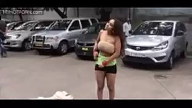 Hot Telugu actress Sri Reddy stripping in public