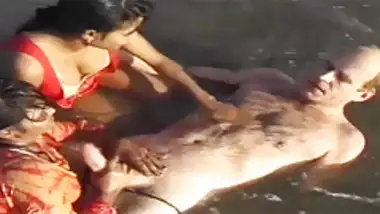 Samundar Beach Par Sex Video indian porn movs