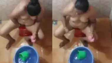 Telugu Aunties Bf Sex And Latrine Bathroom Scenes - Telugu Aunty Toilet Bathroom Sex indian porn movs