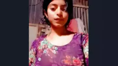 Desi Beautiful Village Girl Showing Pussy Part 1