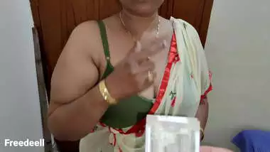 New Indian Sadi Vali Mom Xxx Video - Bhojpuri Sadi Wali Xxx indian porn movs