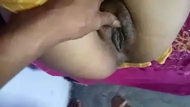 Marwadi Village Girl First Time Hard Sex Fussy Tiet Indian Girl indian porn  movs