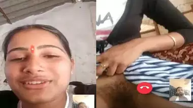 Indian Village Girl Showing Pussy On Whatsapp Video Call porn video
