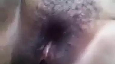 Beautiful Village Bhabi Showing Pussy