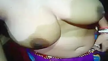 380px x 214px - Beautiful Bengali Boudi Naked Chut Show And Fingerings indian porn movs
