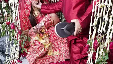 Indian Couple S Rough Suhagrat Sex Video porn video