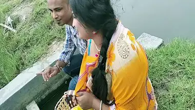 Villagechudachudi - Bangla Chuda Chudi Video Of A Busty Slut And Her Lover porn video