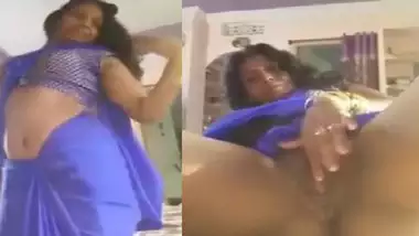Fullhdsaxyvideos - Blue Saree Horny Bhabhi Desi Fingering Pussy porn video