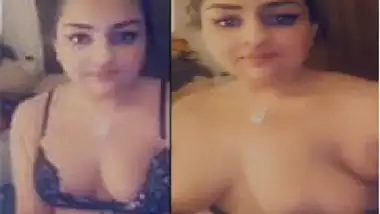 Gujarati Boob Press Video - Indian Collage Girl Boobs Press Boyfriend indian porn movs