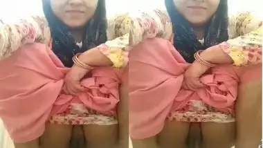 Dehati Xxx Bhabhi Pissing Viral Video Making porn video